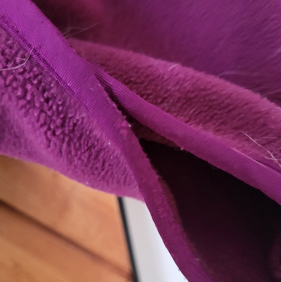 Patagonia Vintage raspberry snap fleece - Picture 2 of 6